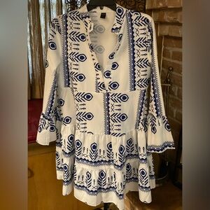 Emery Rose White and Blue Dress